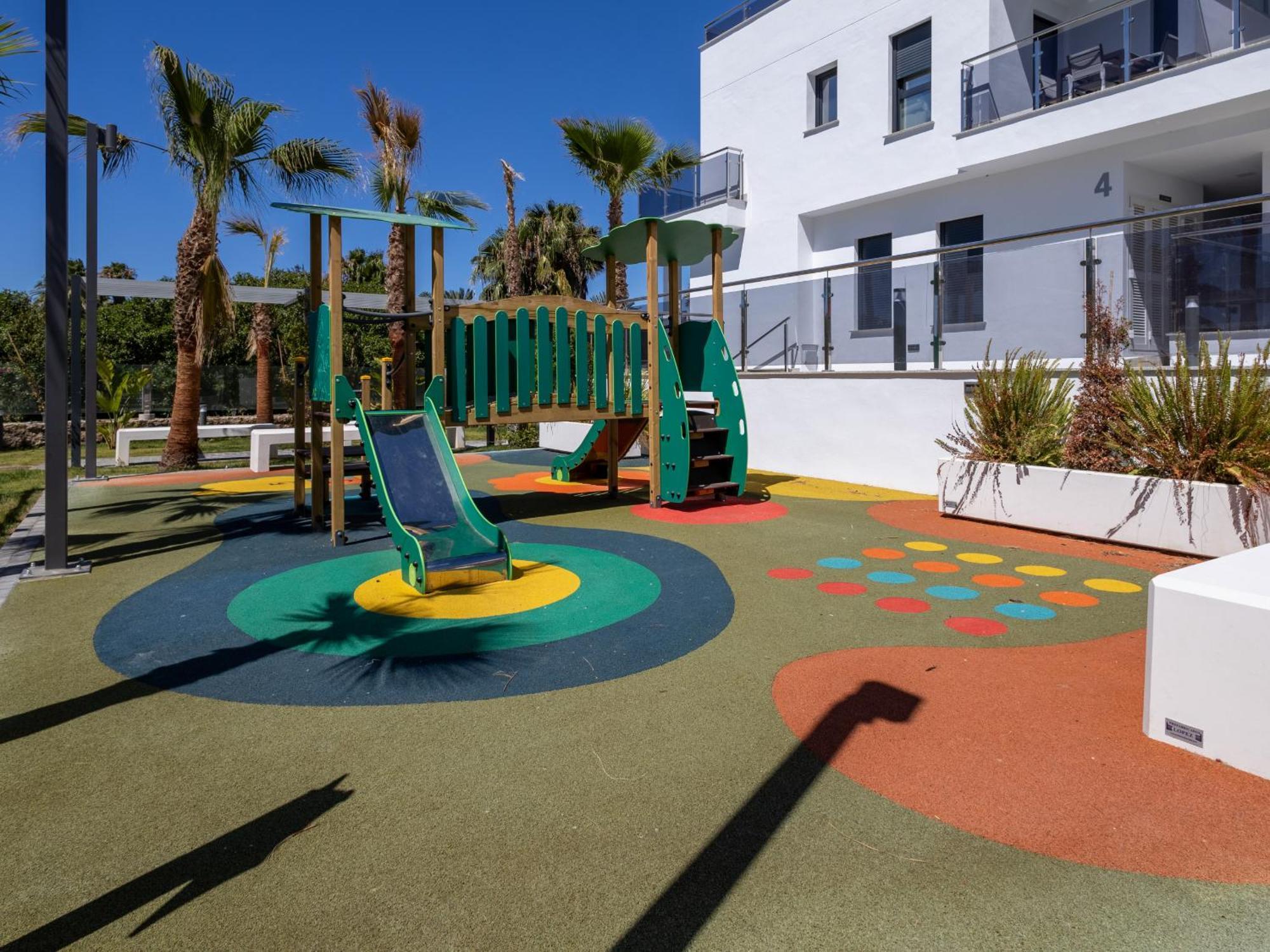 Homity Holidays - Playa Granada - Los Moriscos II Motril Exterior photo
